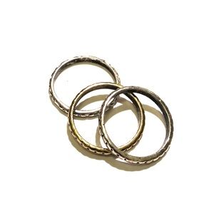Triple ring set